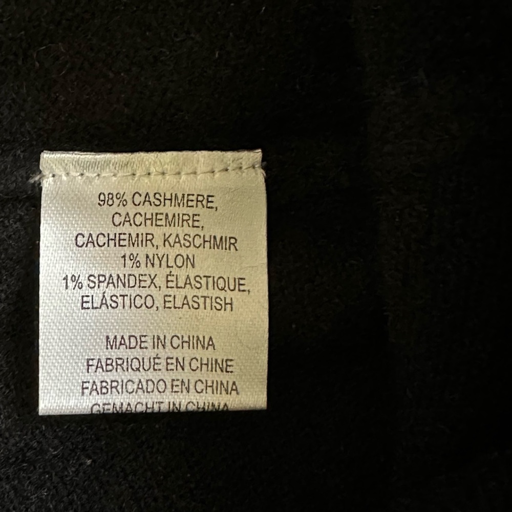Threads of Privilege 100% cashmere pants - Picture 5 of 5